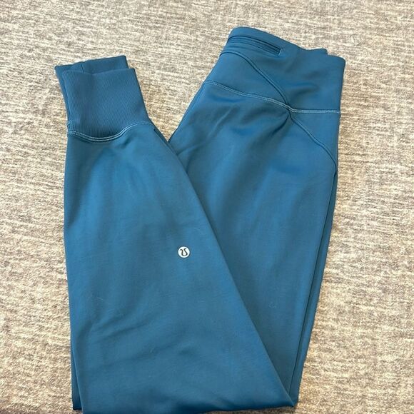 Lululemon pants - Picture 1 of 4